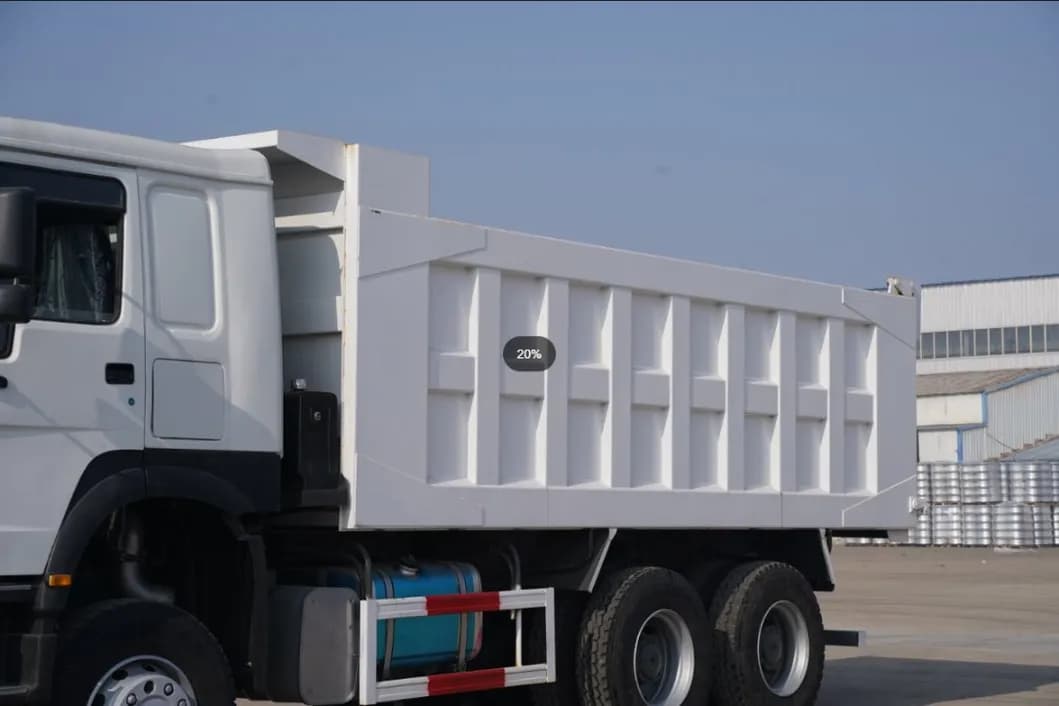 Sinotruk Howo 6×4 Used dumper trucks 371hp-420hp mining earthmoving trucks