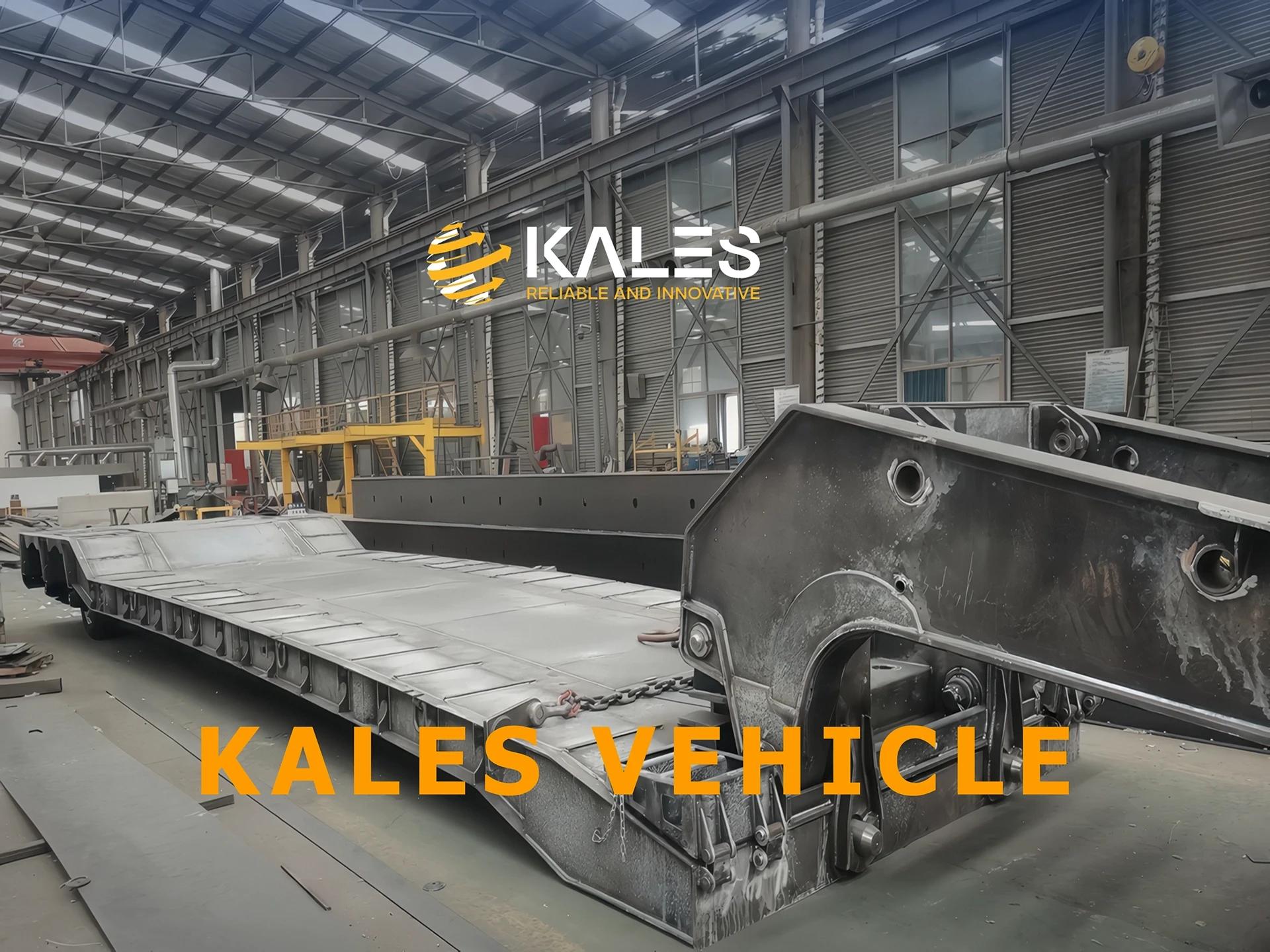 Manufacturing process of the 2-line-4-axle detachable gooseneck trailer at Kales Vehicle factory workshop in China.