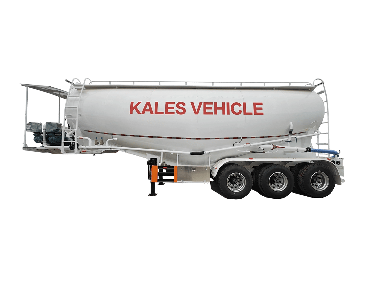 Side view of the Kales cement bulker trailer, highlighting the streamlined tank design and optimized discharge piping system for high-efficiency unloading
