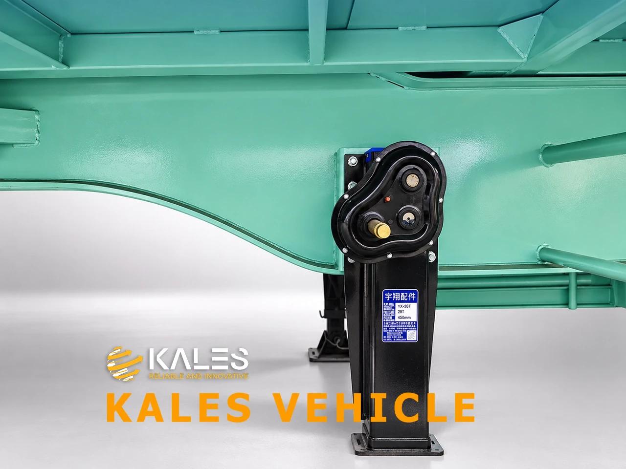Structural detail of Kales semi-trailer gooseneck and Fuwa 28-ton two-speed landing legs