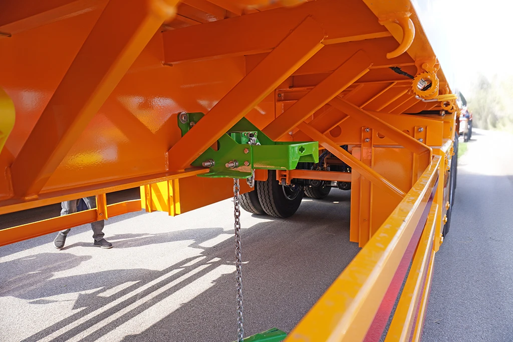 3 Axles Platform Flatbed Container Semi Trailer 06