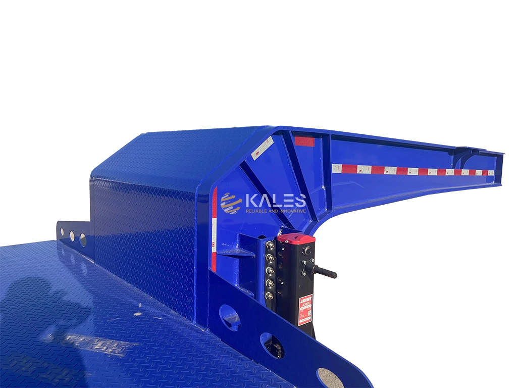 50T-Low-bed-semi-trailer-with-ladder-lowboy-for-excavator-loader-bulldozer-and-other-heavy-machinery low price
