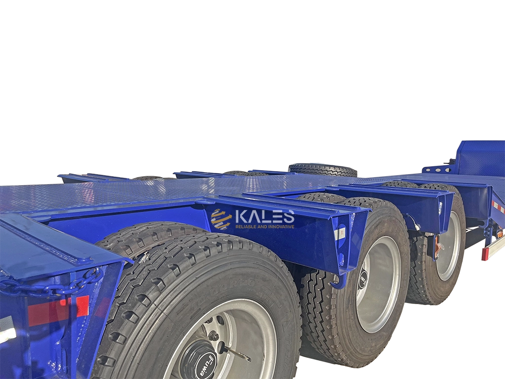 50T-Low-bed-semi-trailer-with-ladder-lowboy-for-excavator-loader-bulldozer-and-other-heavy-machinery low price