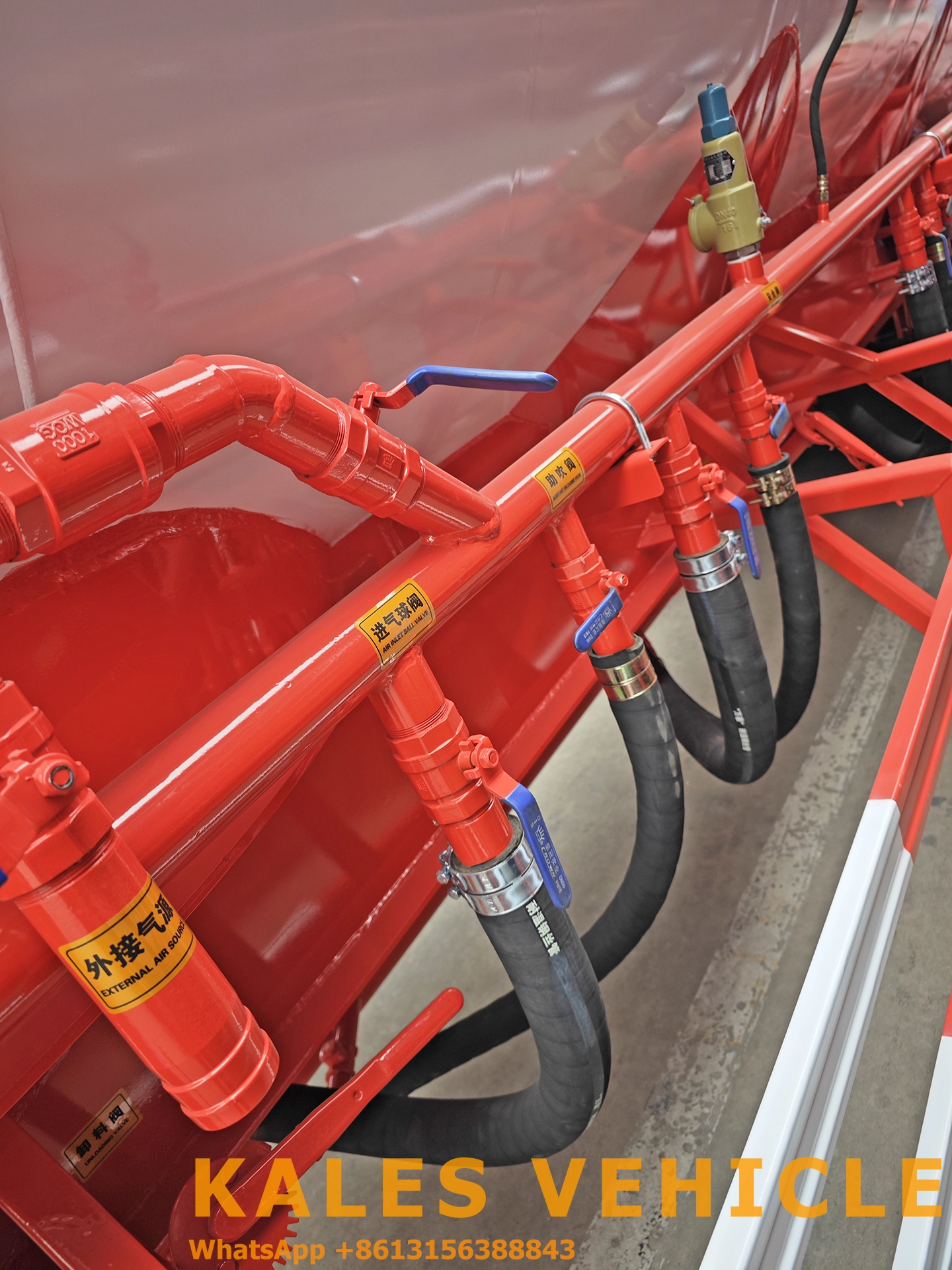 4-Compartment 58m³ Powder Tanker trailer 58CBM Bulk Powder Transport trailer for sale