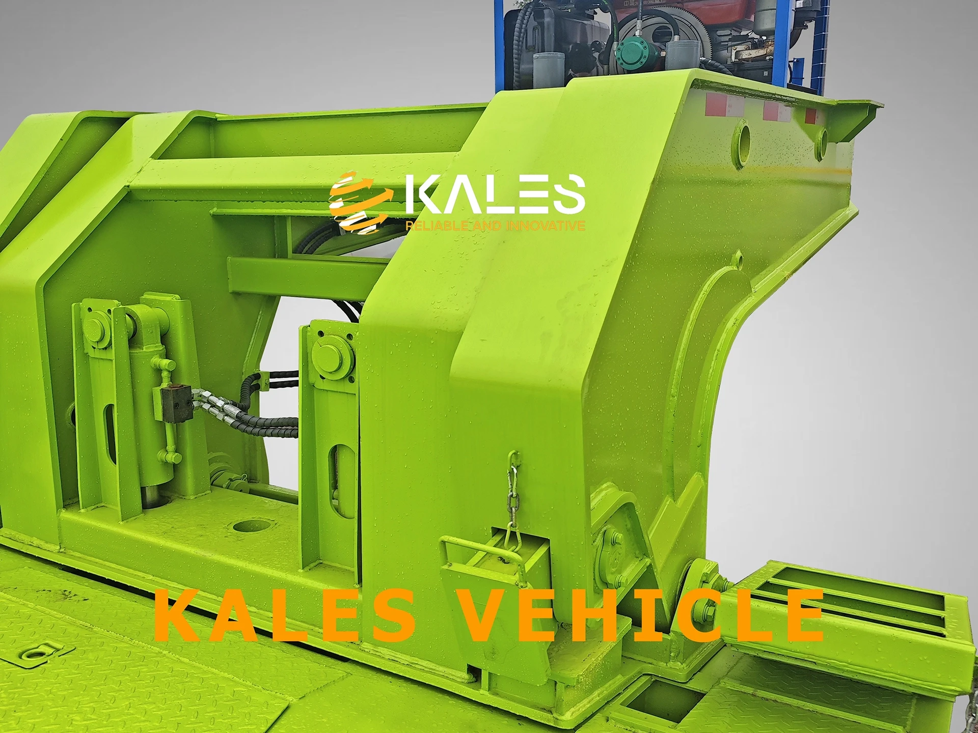 Detalle conexión cuello desmontable y rampas frontales