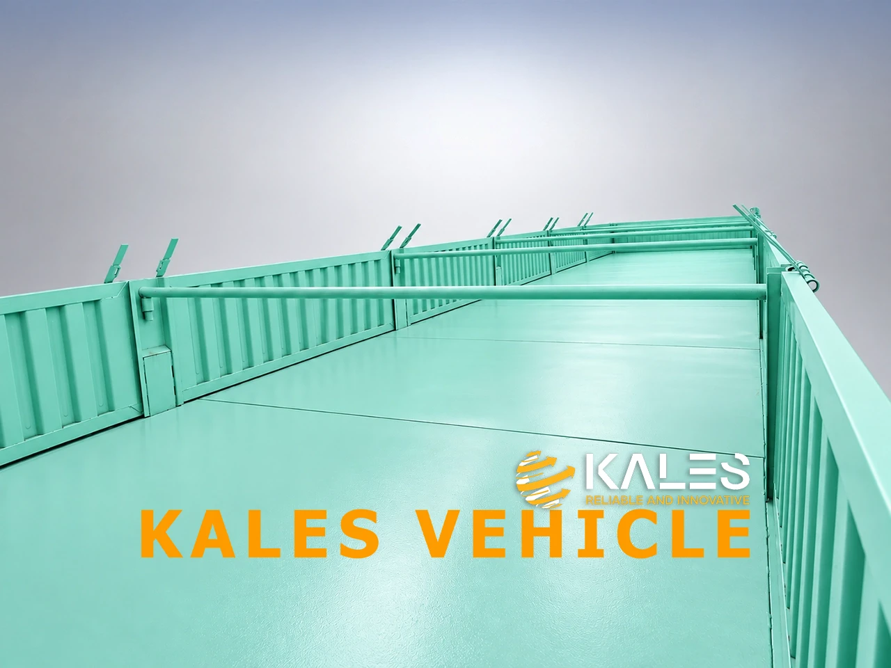Internal view of Kales side tipper cargo bed featuring 3.0mm T700 high-tensile steel floor plate